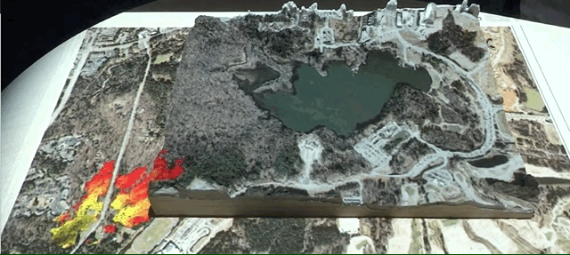 Tangible Landscape Fire Spread Simulation